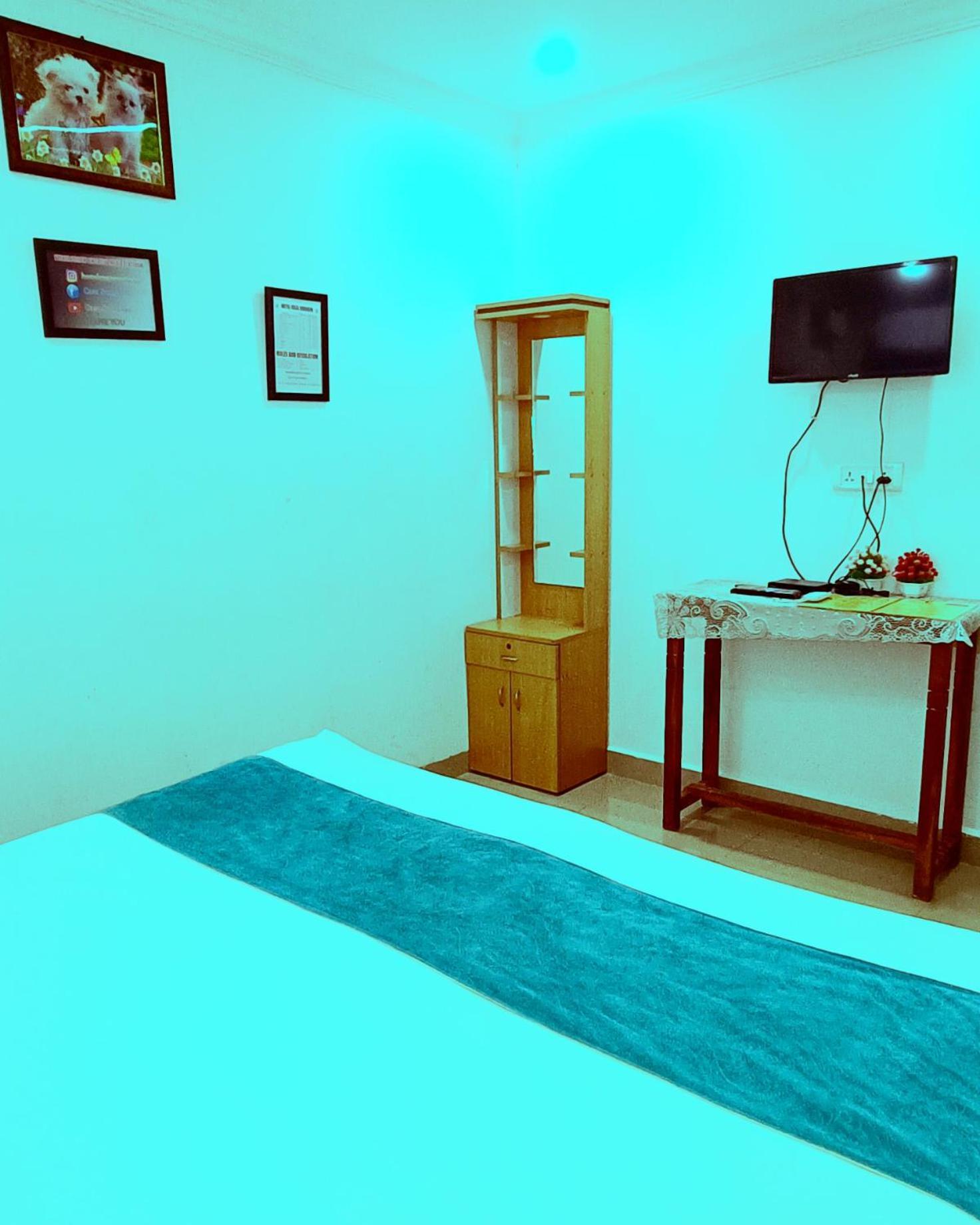 Casa Somanjo Inn Калангуте Екстериор снимка