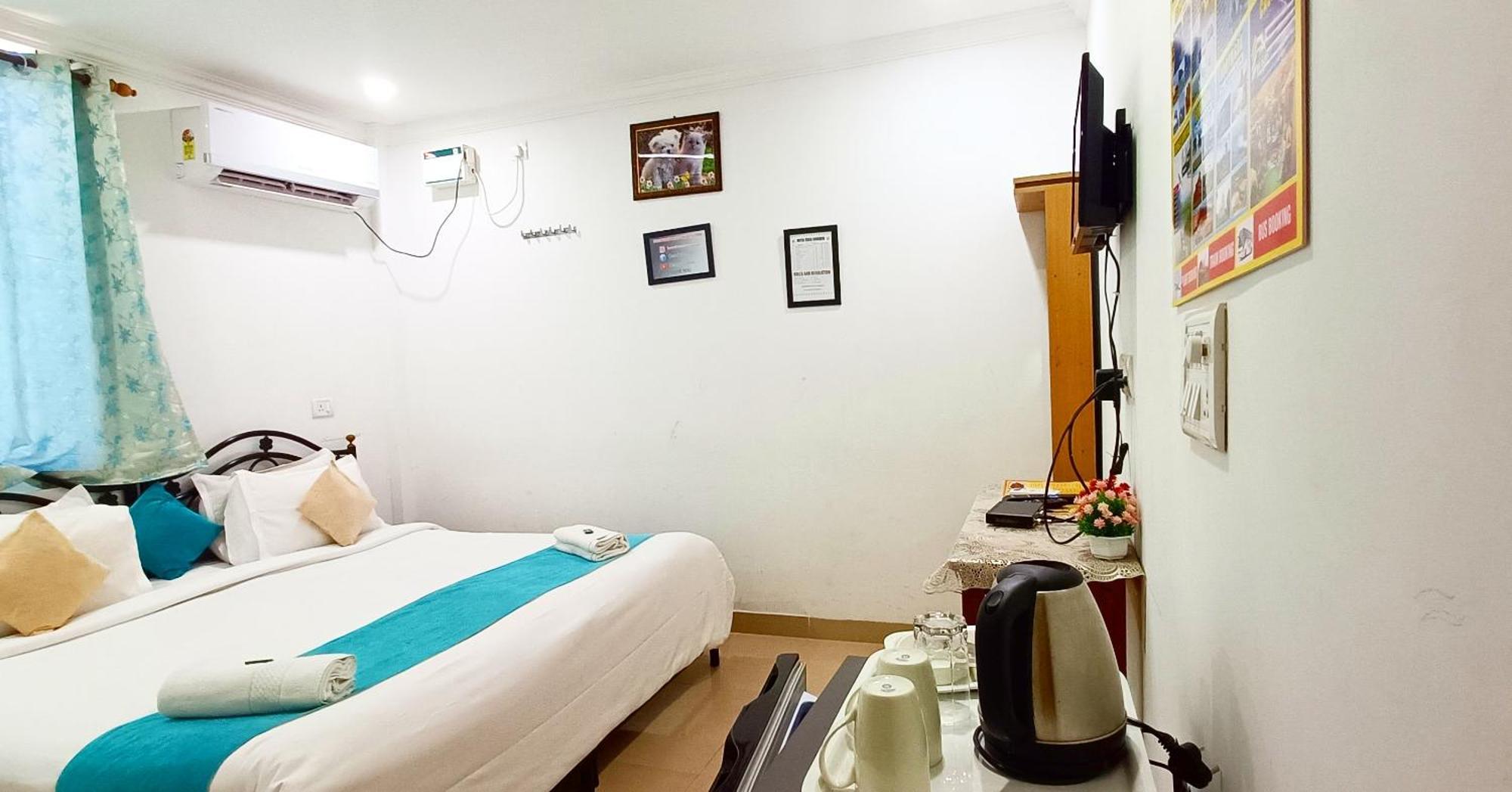 Casa Somanjo Inn Калангуте Екстериор снимка